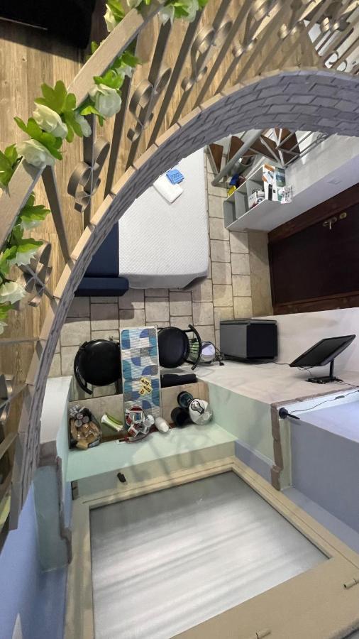 Loft 24 Bed & Breakfast Бриндизи Екстериор снимка